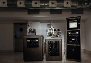 Equipo de difracción de rayos X, 1956 - 1957.