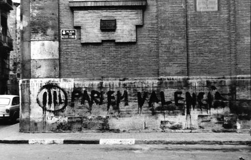 Pintada "PARLEM VALENCIÀ"