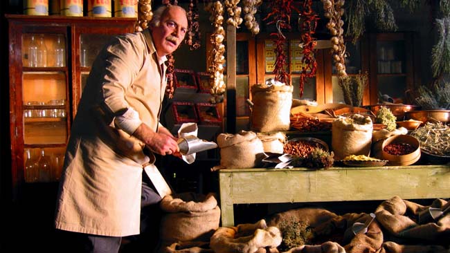 Un toque de canela (Politiki kouzina, Tassos Boulmetis, 2003)