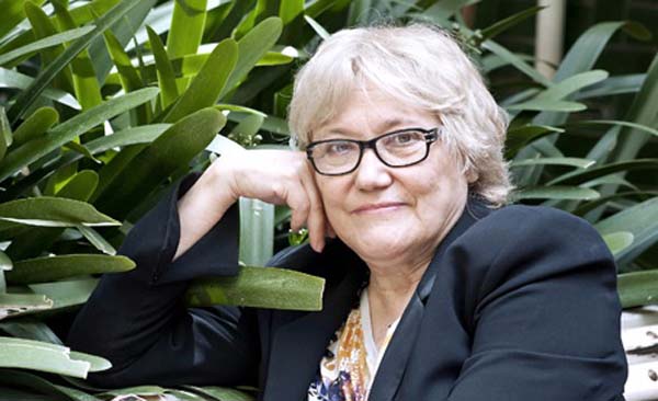 Conferència d'Isabel-Clara Simó. La Nau