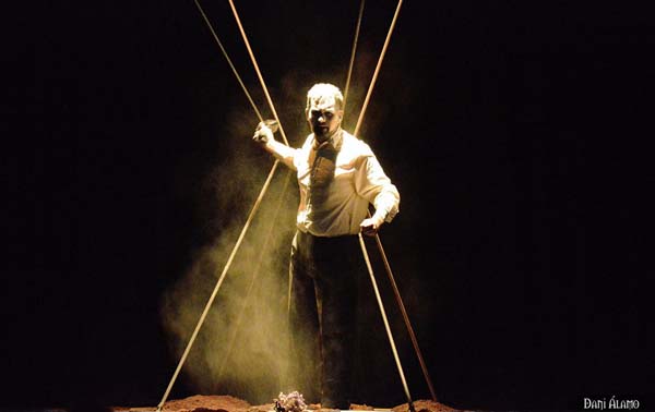 Flores de España. Teatre en La Nau. 08-novembre-2018. 19.30 h