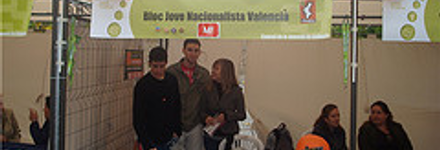 Stand del Bloc Jove a la Fira
