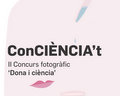labios de mujer, mano y vaso de ensayo