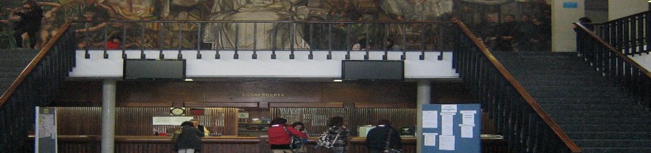 Hall facultat Filosofia i Ciències de l´Educació. 