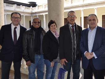 Santo Domingo’s delegation visiting La Nau.