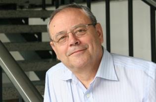 The University of S&atilde;o Paulo (Brazil) has conferred the title of Doctor Honoris Causa to the distinguished scientist Jos&eacute; Mar&iacute;a Peir&oacute; 