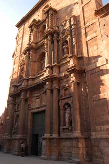 50._convento_del_carmen__valencia._fachada_retablo.jpg