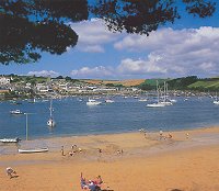 salcombe.jpg (11424 bytes)