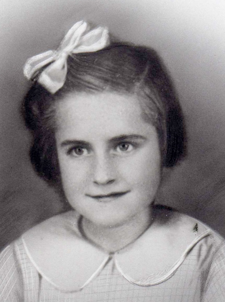 Mari Carmen niña