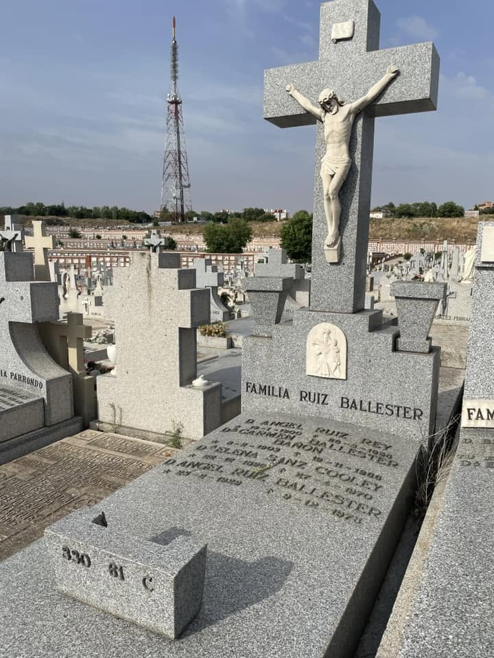 La tumba de Elena en la Almudena