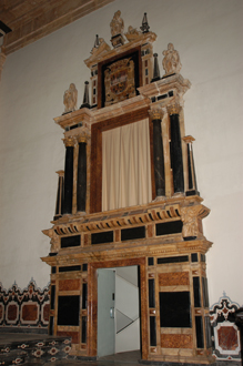 11._monasterio_jeronimo_de_san_miguel_de_los_reyes._cenotafio_de_germana_de_foix._juan_miguel_orliens._h._1630.jpg