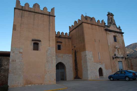 61._abadia_de_santa_maria_de_valldigna._portal_nou.jpg
