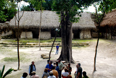 Vista del patio interior de la Acrópolis tras su puesta en valor (Foto Christian Heck)