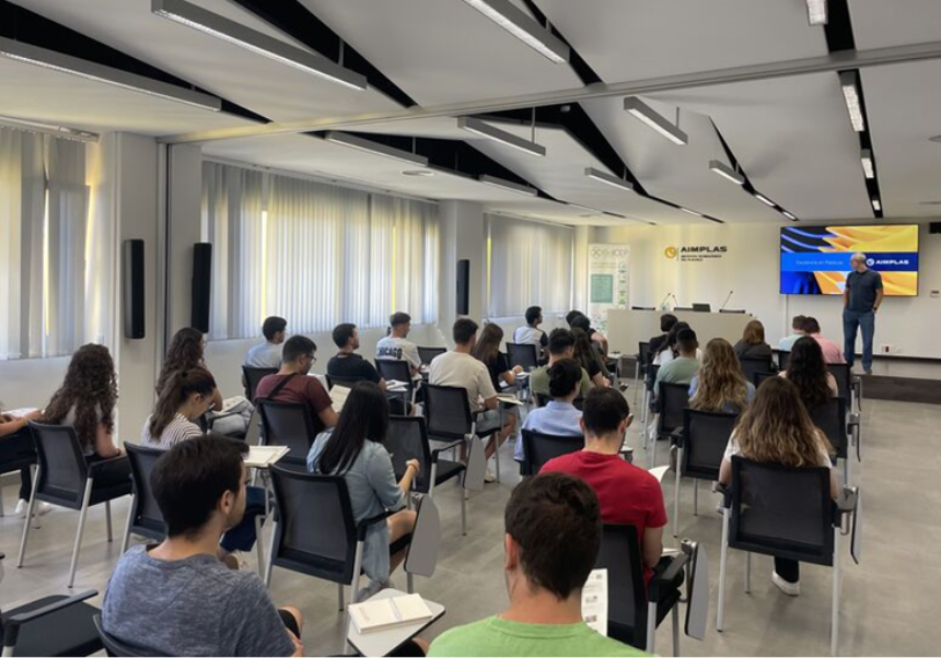 Visita de estudiantes a las instalaciones de AIMPLAS.