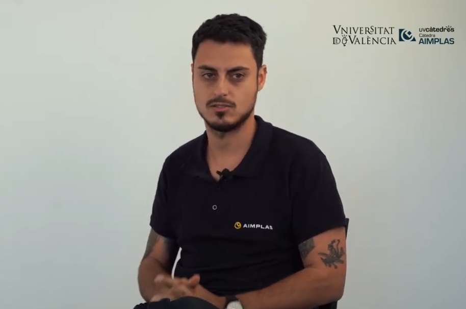 Santiago Llopis, investigador de la célula de reciclado químico en AIMPLAS