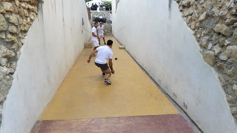 Trinquet de pilota grossa