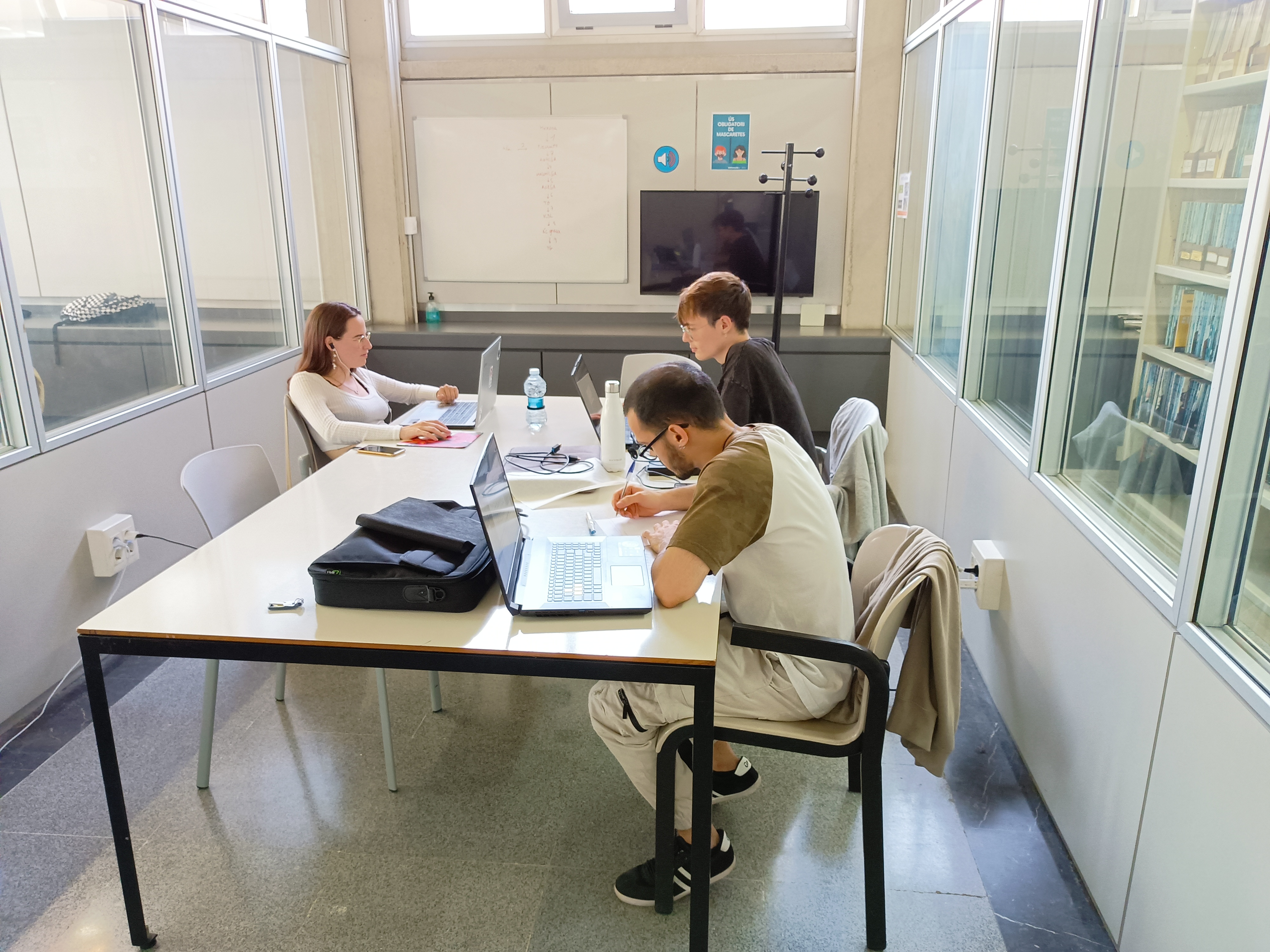Salas trabajo en grupo