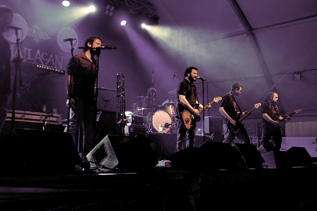 "Mallacan" en el escenario.