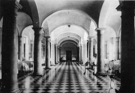 PUna de las salas del Hospital general de Valencia en el siglo XIX