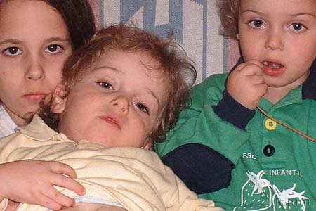 03ninos_feb2002ALTO