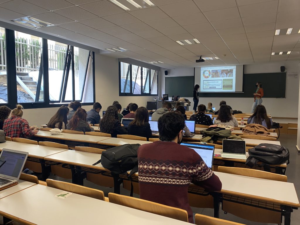 Taller CADENUSA dirigido a los alumnos de 4º curso de Periodismo en la asignatura de ‘Periodismo Científico’