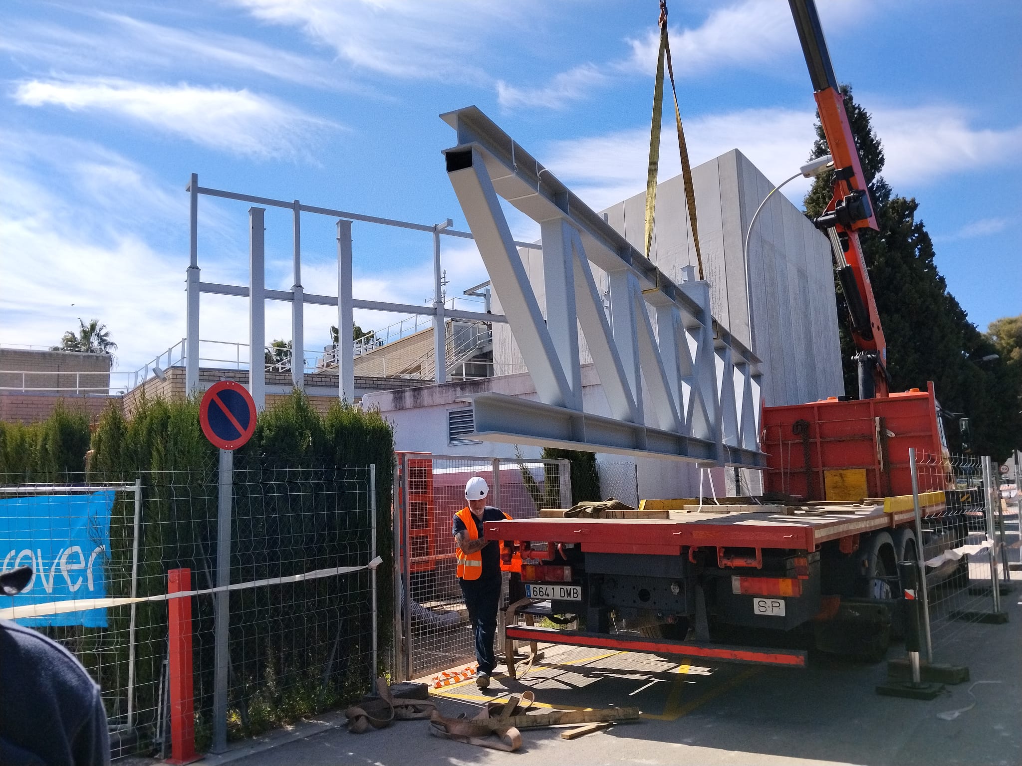 Ampliació dels sistemes de climatizació i refrigeració del CPD del Campus de Burjassot