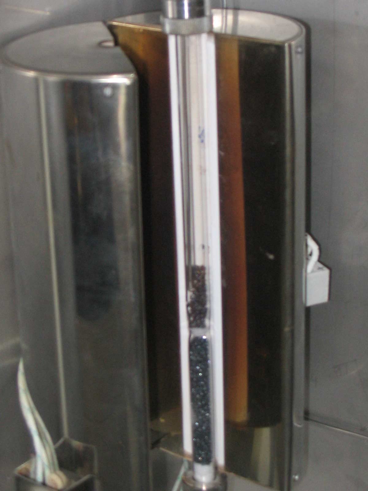 Horno con reactor