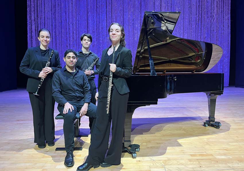 event image:Photo of the performers