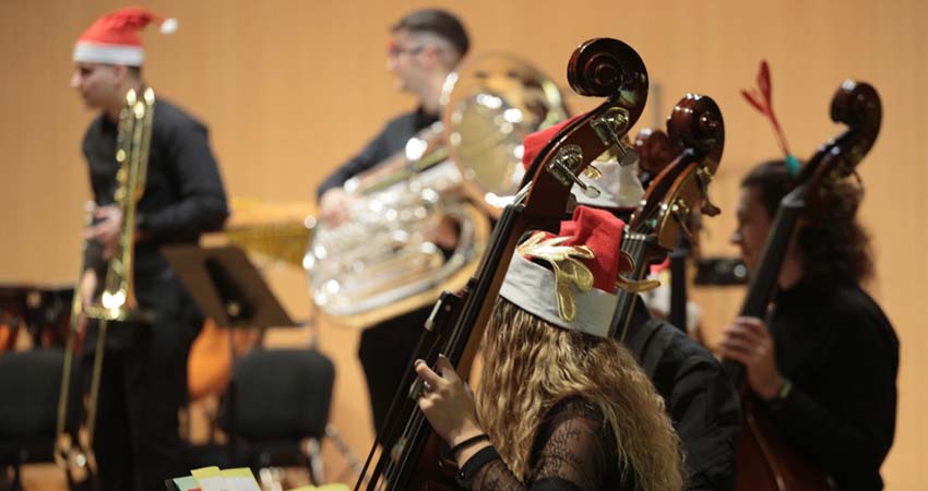 Photo of the performers