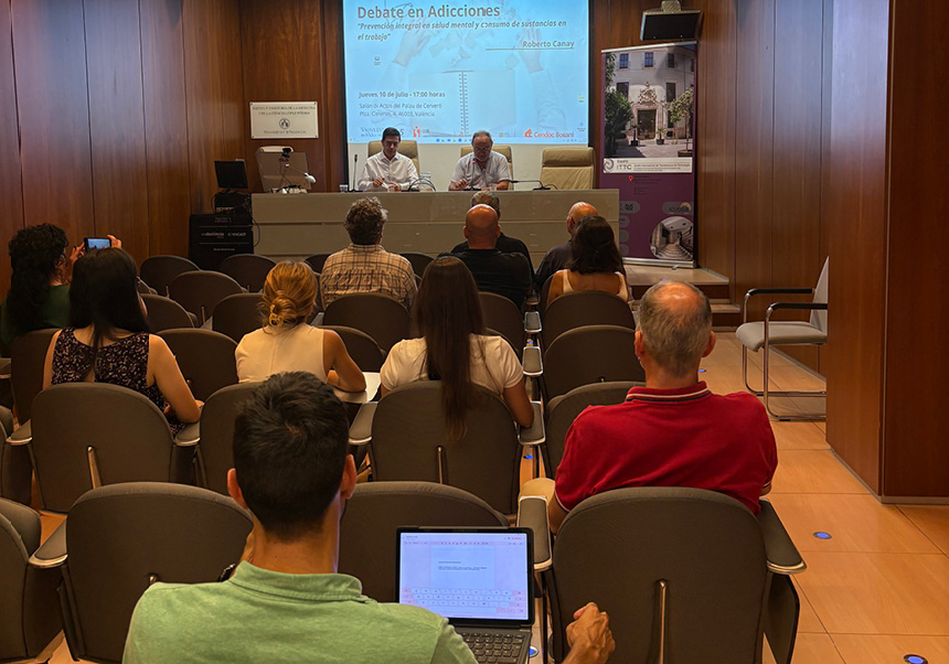 Debat en Addicions