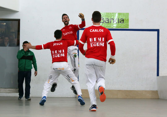 El trio campió de la Lliga Bankia, un dels equips que jugaran la final de Trofeu Universitat.