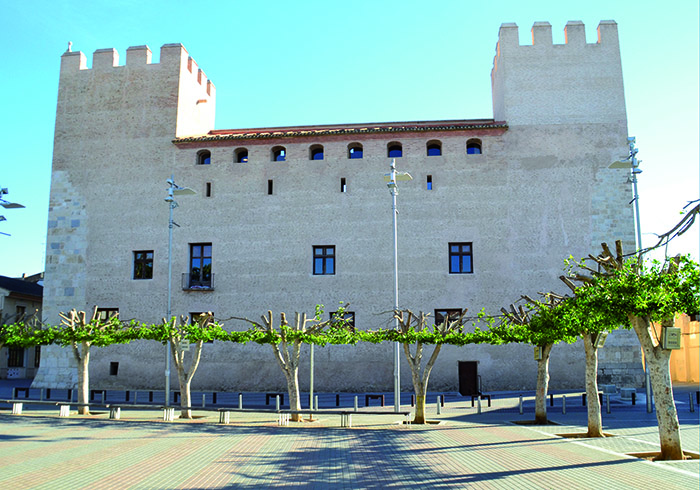 La primera edició de la Universitat de Tardor d'Alaquàs naix sota el lema ‘Aproximacions de context al Castiell-Palau d'Alaquàs’
