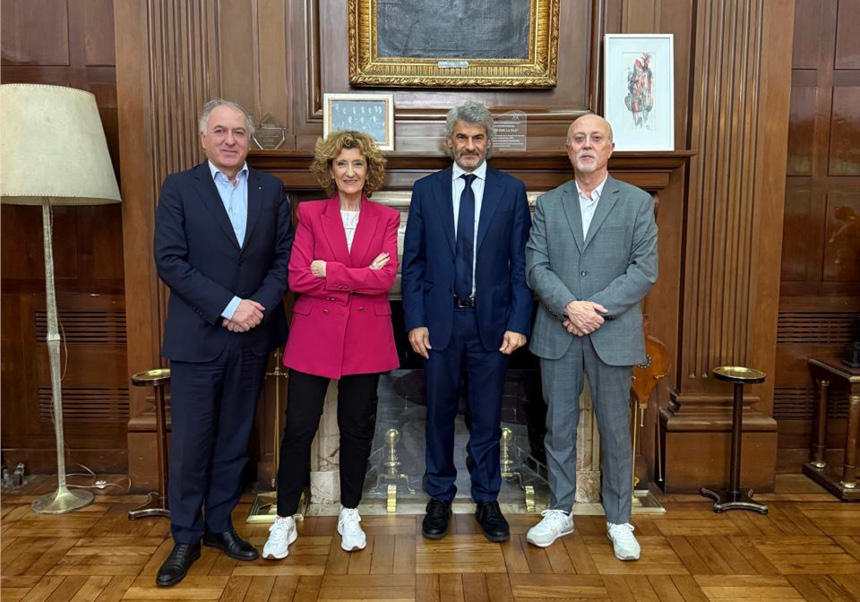 Trobada institucional amb Leandro Vergara
