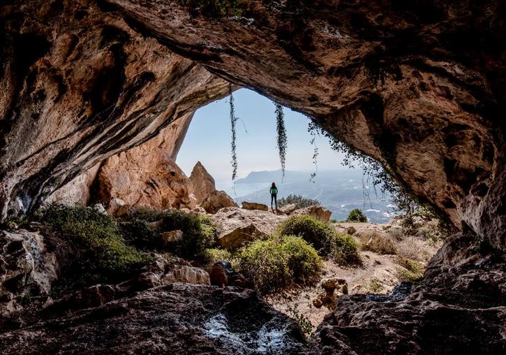 Hole of the Serra de Bèrnia