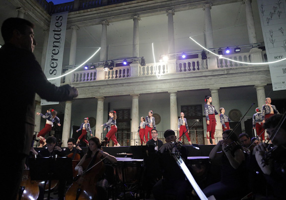 Serenates 2025. OFUV y Grup de Dansa de la UV.