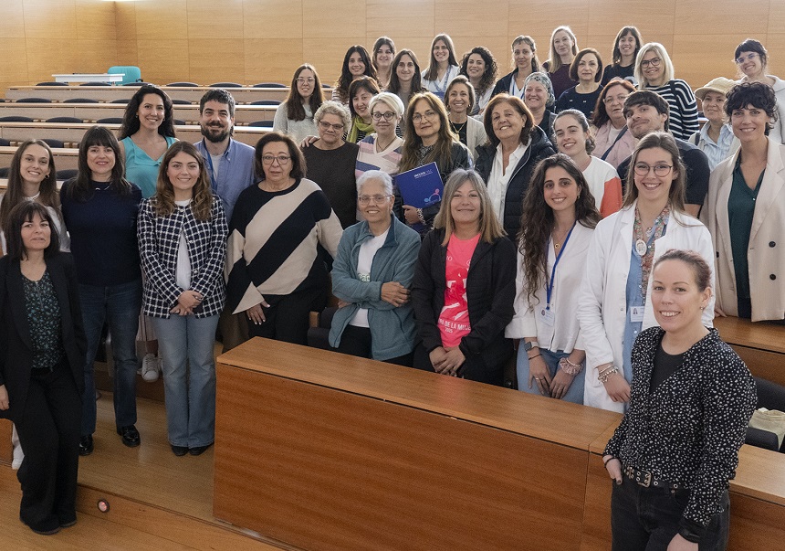 acto con pacientes de cáncer de mama