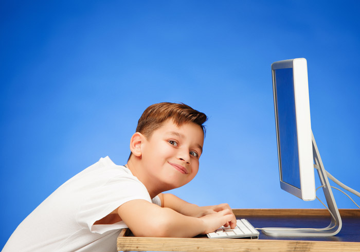 children with a pc