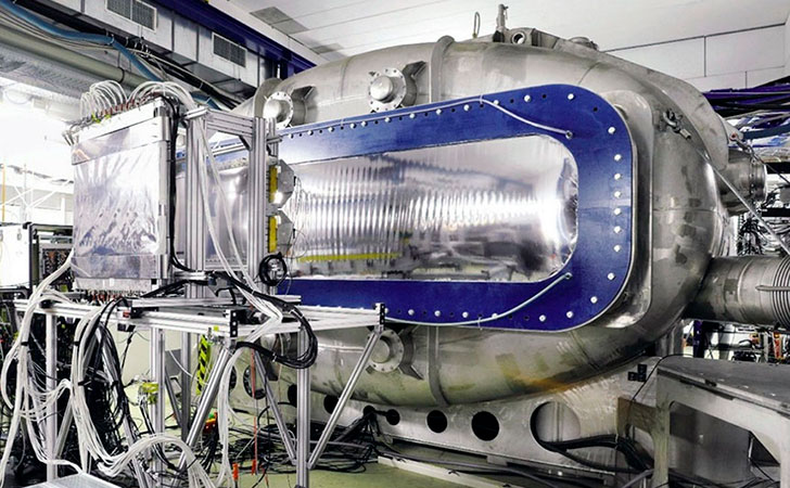 Vista posterior de l’experiment R3B