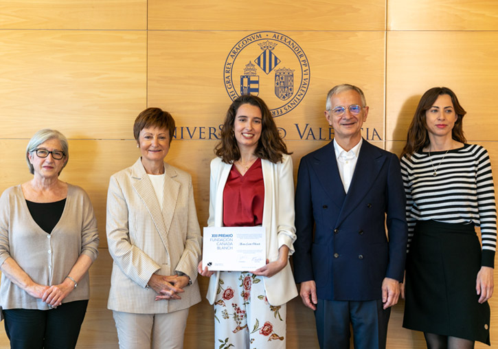 Maria Carro nueva premiada para realizar una investigación en la London School of Economics