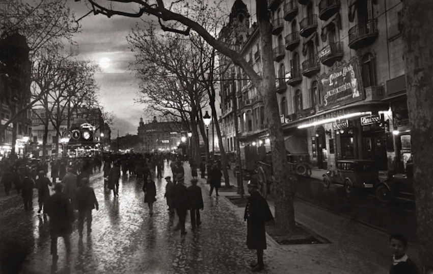 Adolfo ZERKOWITZ: Rambla de Canaletas al anochecer. Cine Capitol. Barcelona, 1928. Archivo Adolfo Zerkowitz