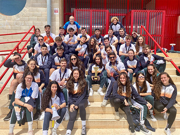 Selección femenina y masculina de balonmano de la Universitat de València