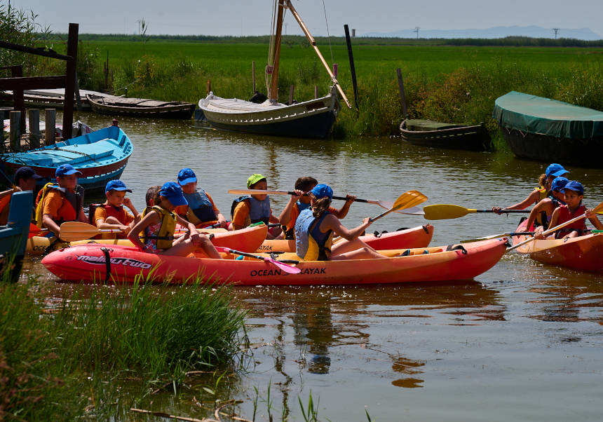La Nau Menuda subió a las piragüas del puerto de Silla el año pasado. FOTO DE ARCHIVO.