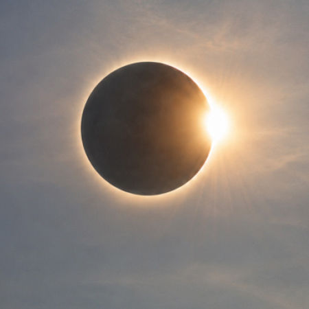 Eclipsi solar total.