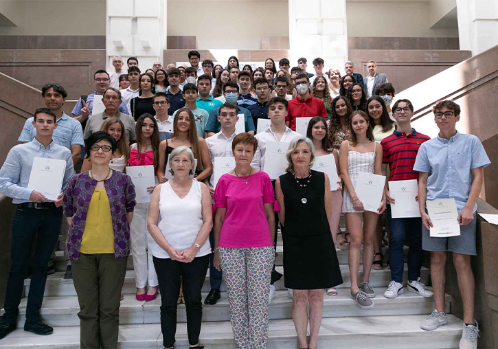 La Universitat celebra l’acte de reconeixement a l’alumnat guanyador de les Olimpíades UV – 2022