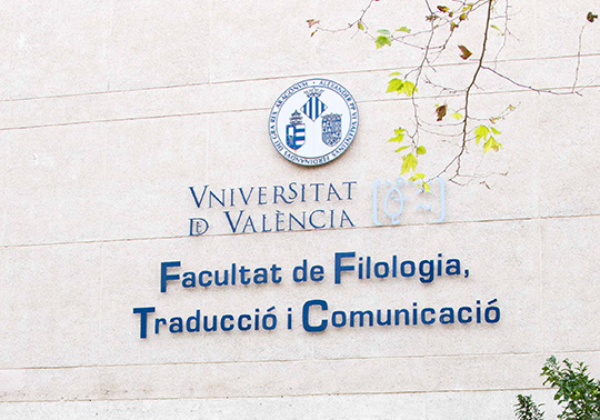 La Facultat de Filologia, Traducció i Comunicació acull la presentació del llibre