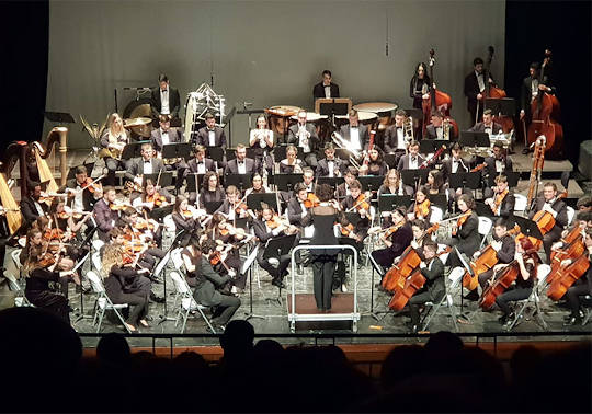 La OFUV ofrece un concierto en el Teatro Echegaray de Ontinyent. Foto de archivo.