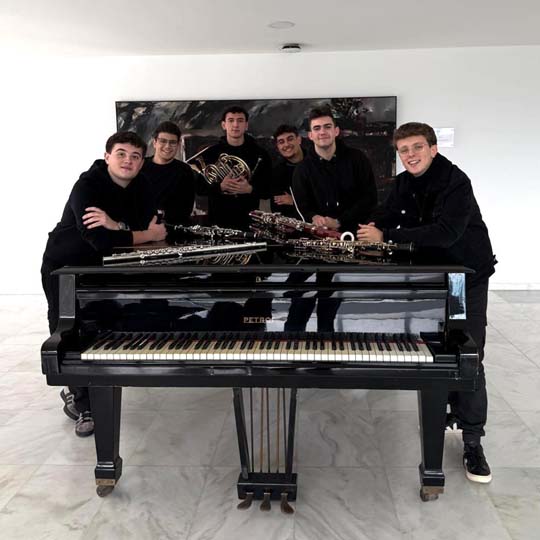 Photo of the performers