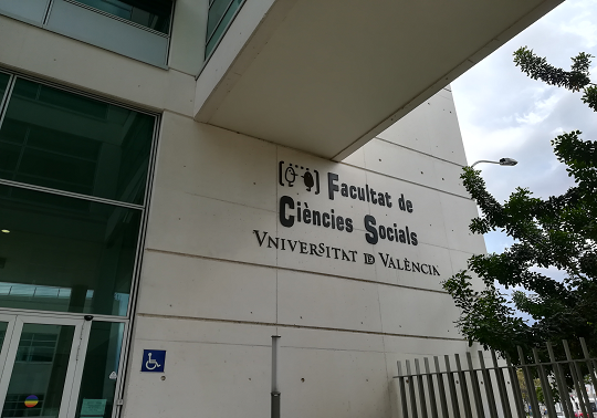 facultad ciencias sociales uv