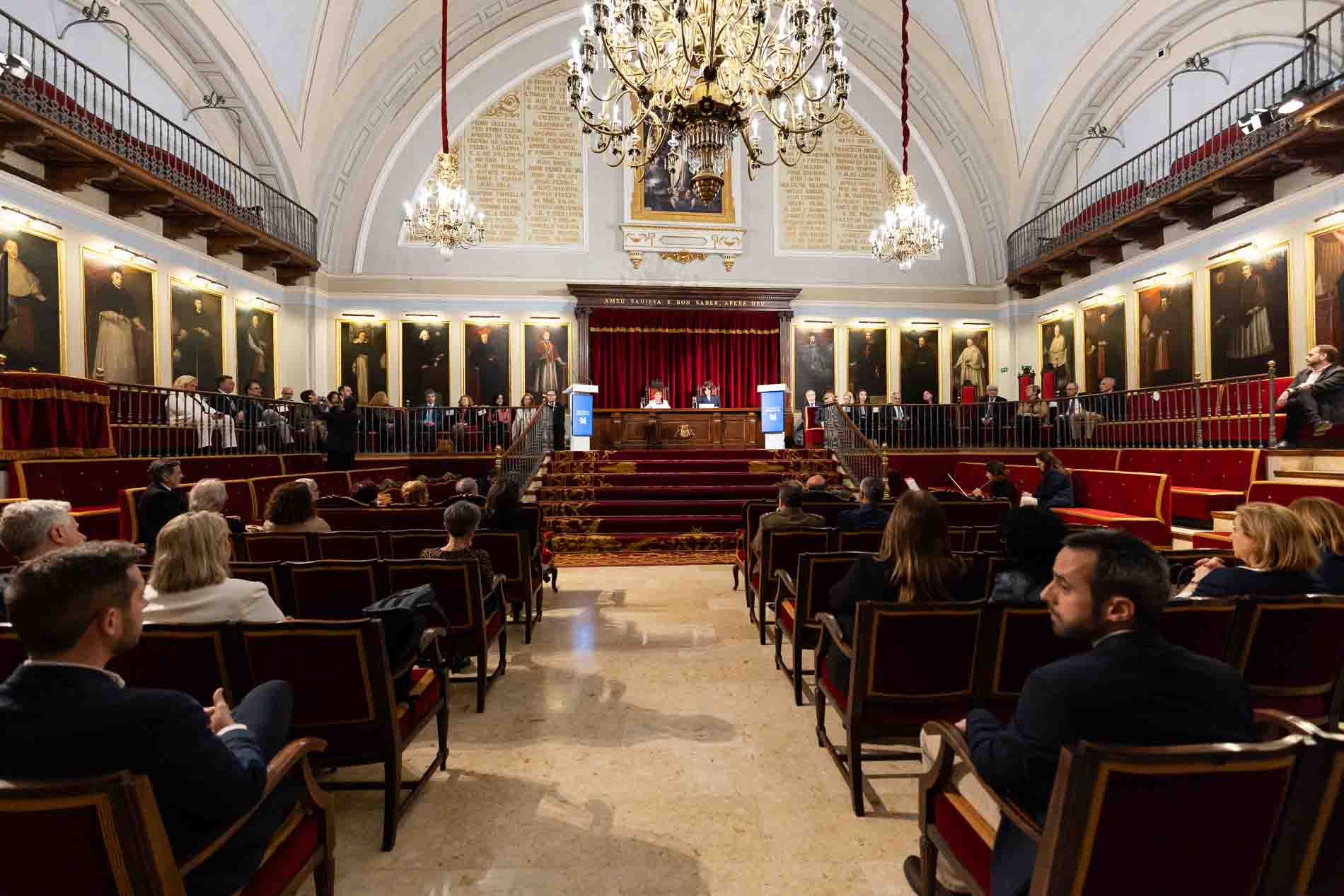 Celebración del acto en el Paraninfo - imatge 0