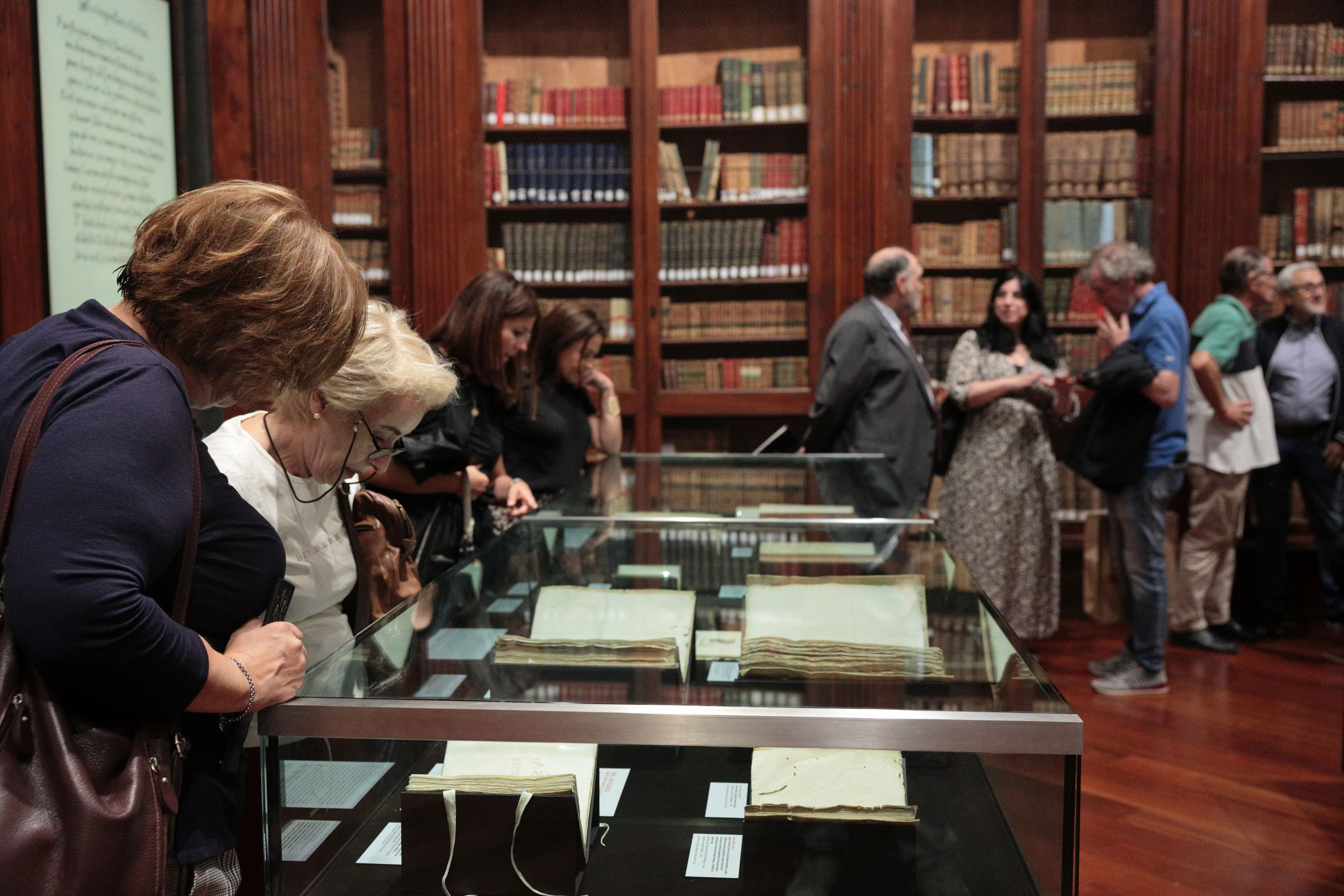visitants exposició 